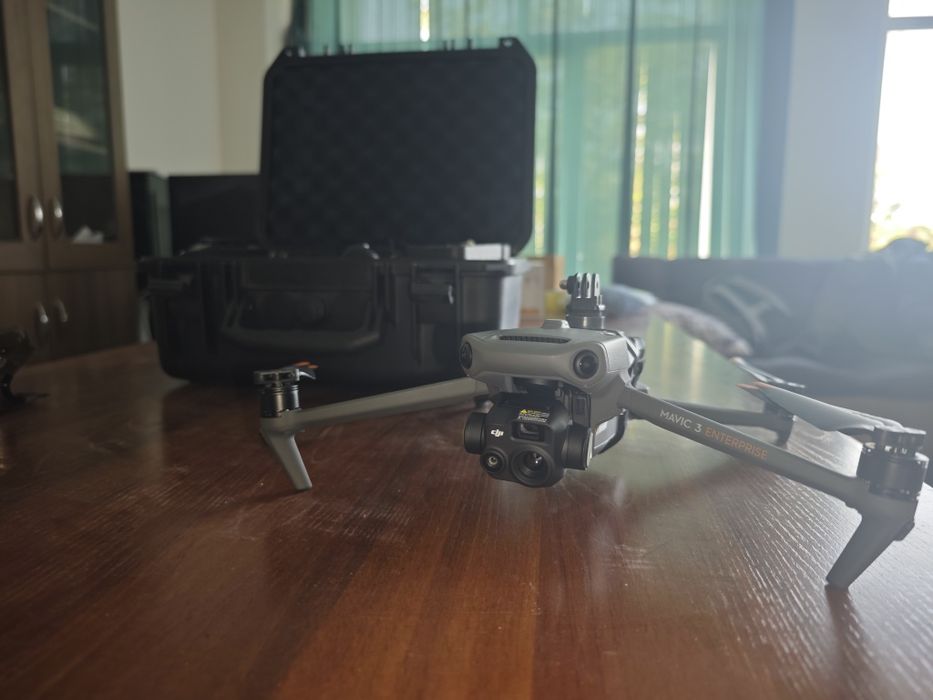 Продам DJI Mavic 3T