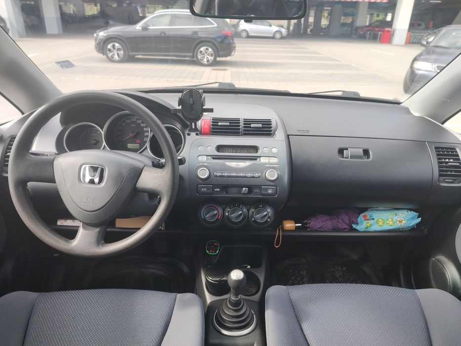 Honda Jazz 2005г 1.4 двигател