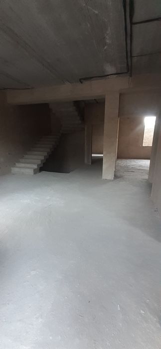 Каропка 2.5 сотик сотилади мехнат пост йакинида