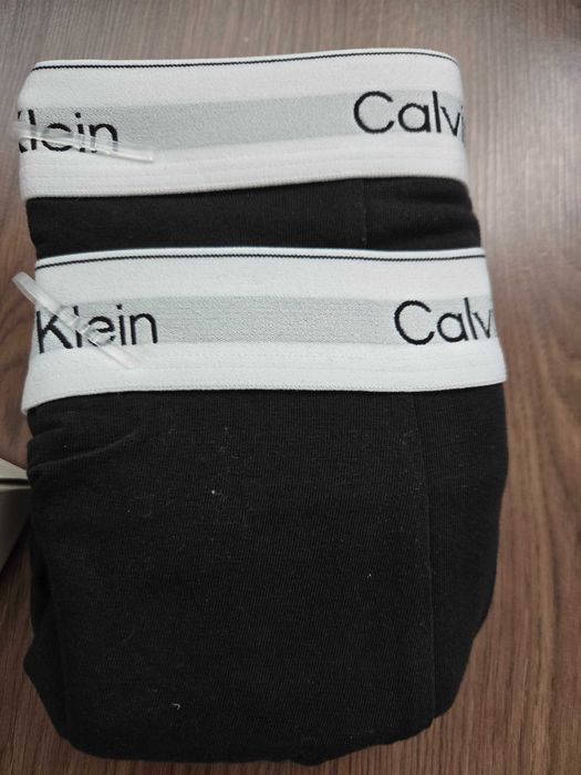 Нови Calvin Klein боксерки S размер с кутия