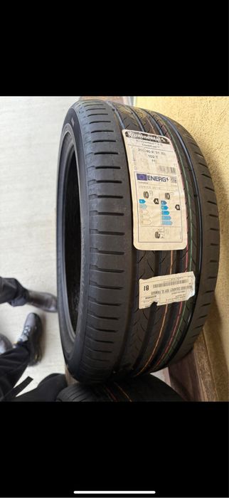 Две гуми DOT: 23г. 255 40 21 Continental Eco 6 - Чисто Нови