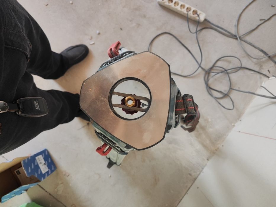 Продаётся штатив .150 $