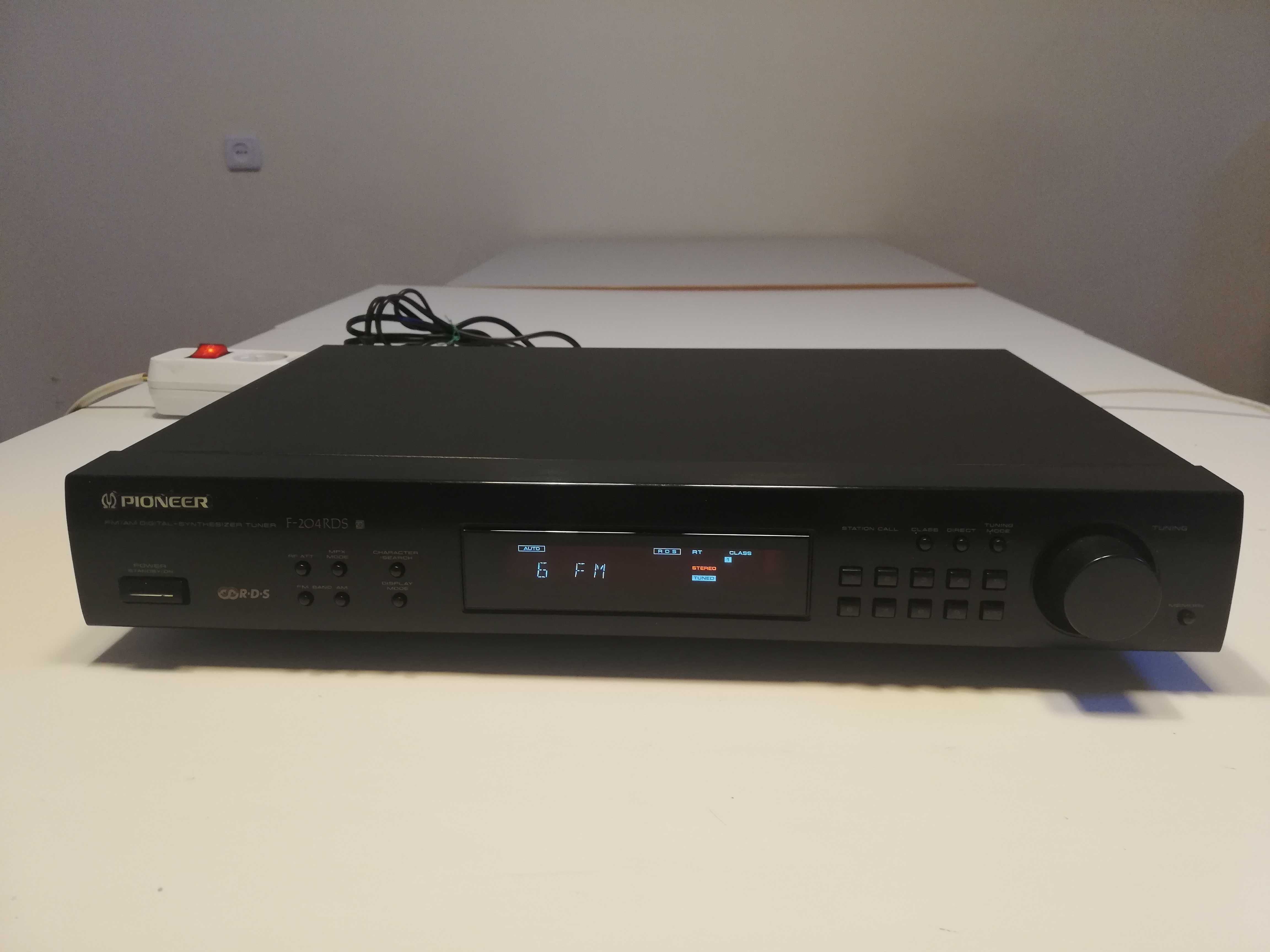 Tuner PIONEER model F204RDS - FM Stereo / AM - Impecabil/England