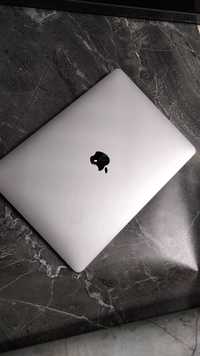 MacBook Air 13 дюймов 2023 года (Город Семей, 6 Линия 1/Е) ЛОТ:326663