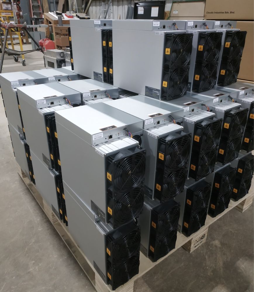 IN STOC Antminer S19K Pro 120TH 2760W (310€/luna)