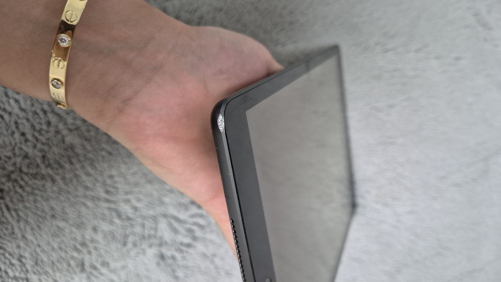 Apple tableta Ipad 9 (2021), 10.2 inch + apple pen generatia 1