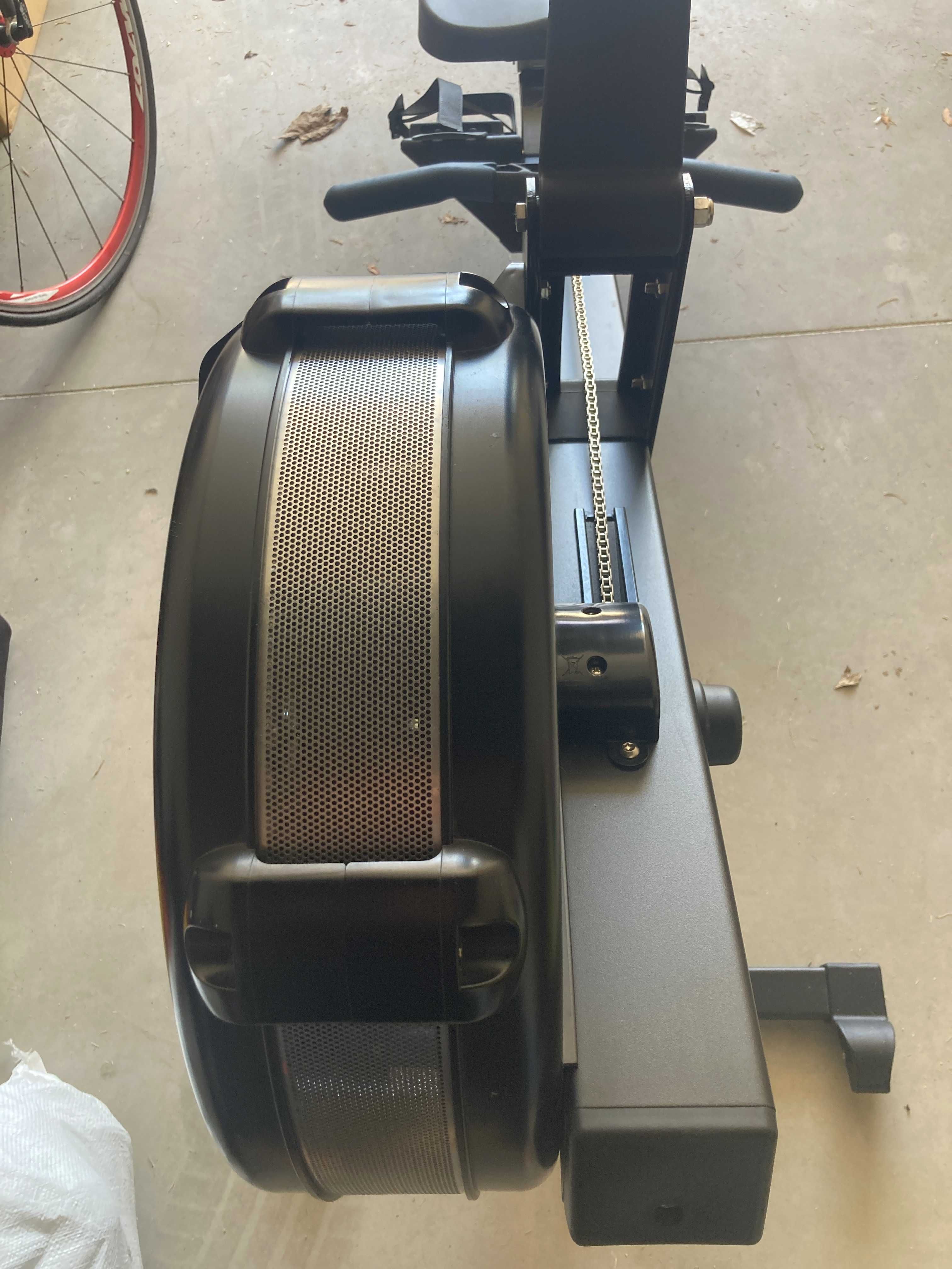 Гребен тренажор D PM5 CONCEPT2