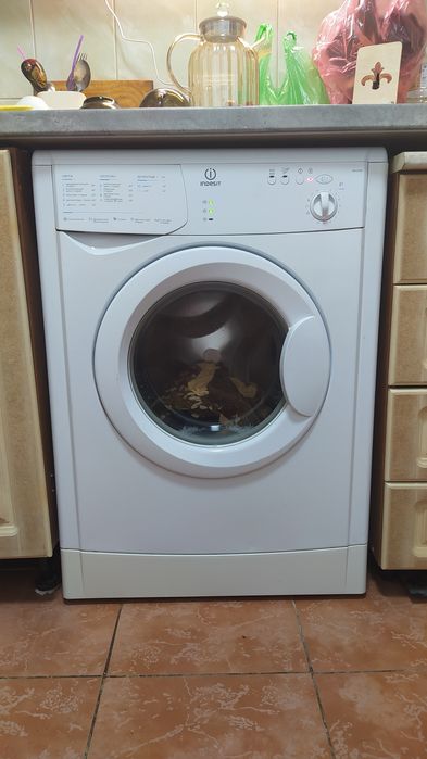 Стиральная машинка автомат