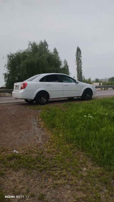 Vossen diska sotiladi