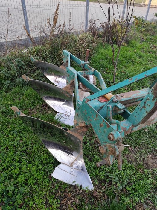 Plug 3 trupițe (brazde, cormane) Regent Neptun 3