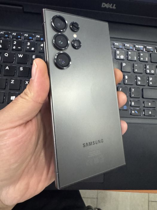 Samsung S24 Ultra garantie ca nou