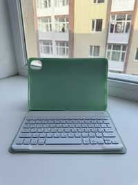 Продам чехол клавиатуру для MiPad 5
