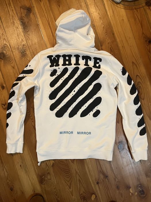 Off-white # L суитшърт