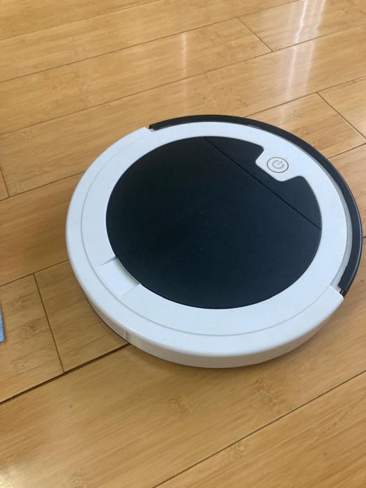 Робот пылесос