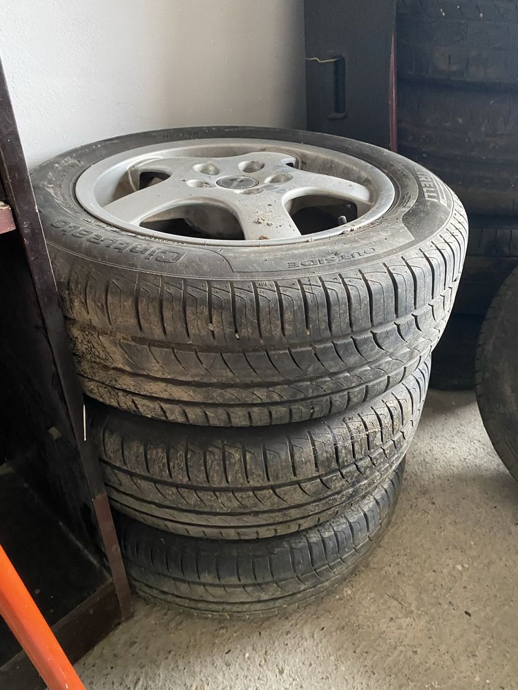 Vand jante  VW audi skoda etcR15 cu cauciucuri bune de vara 195 60 15