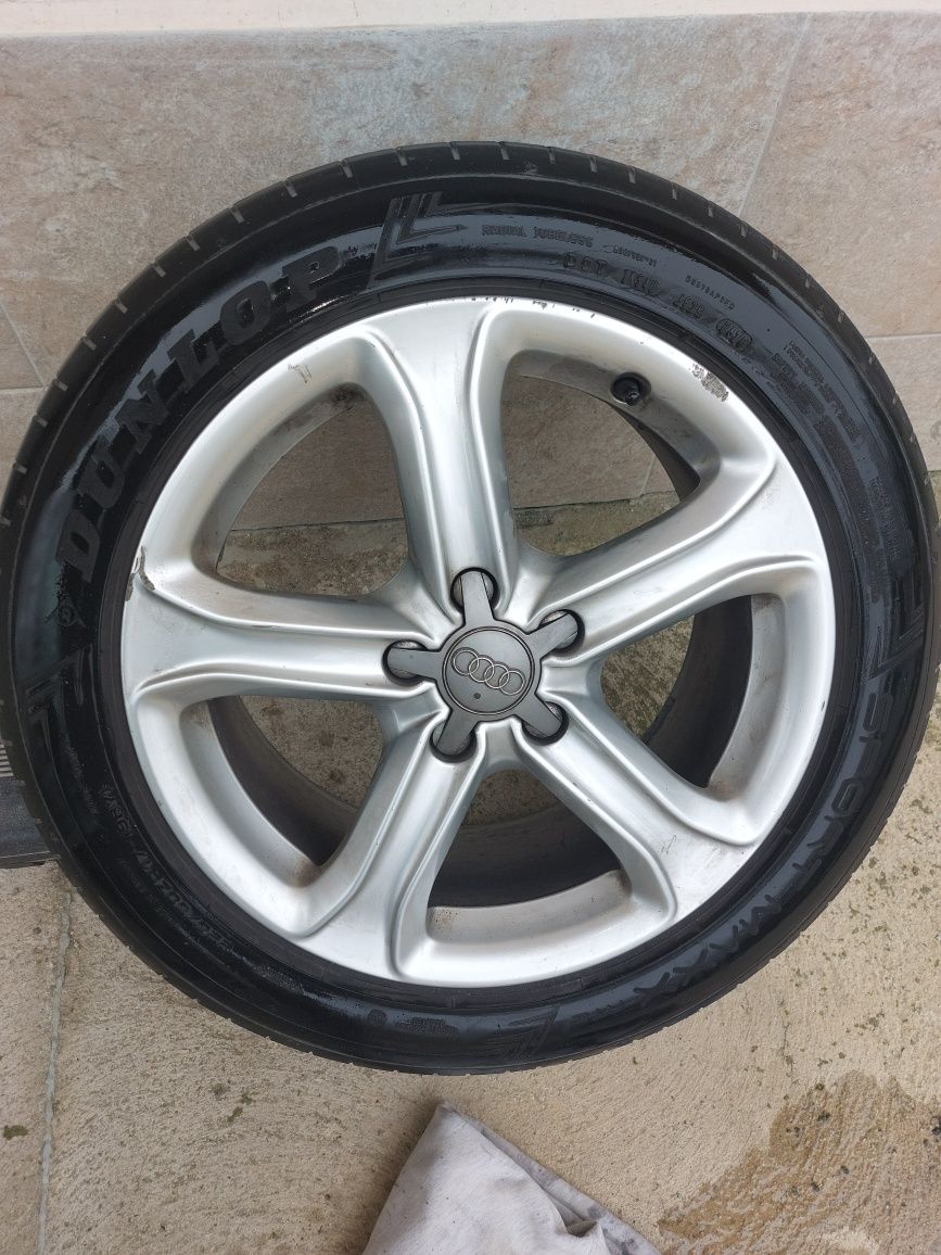 Гуми 2 броя DUNLOP 225/50/17R