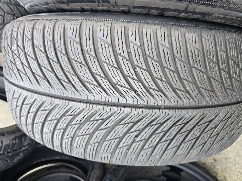 Anvelope iarna 265 50 19 Runflat