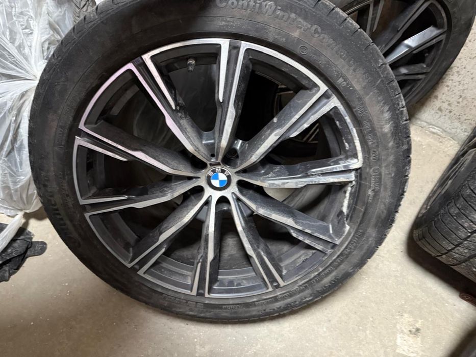 Продам щины на бмв