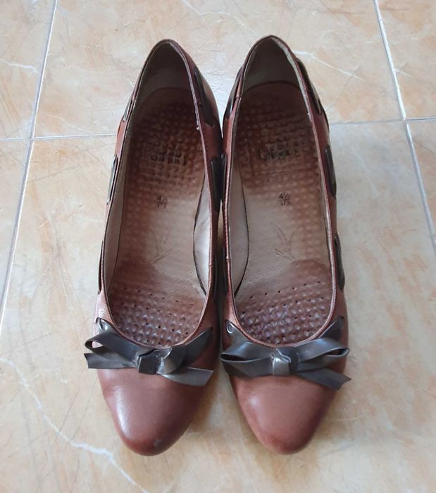 Обувки от естествена кожа 38 номер
