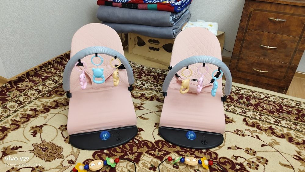 Продам шезлонг  с блютузом