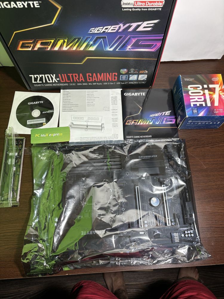 I7 7700 + Gigabyte Z270X-ULTRA GAMING
