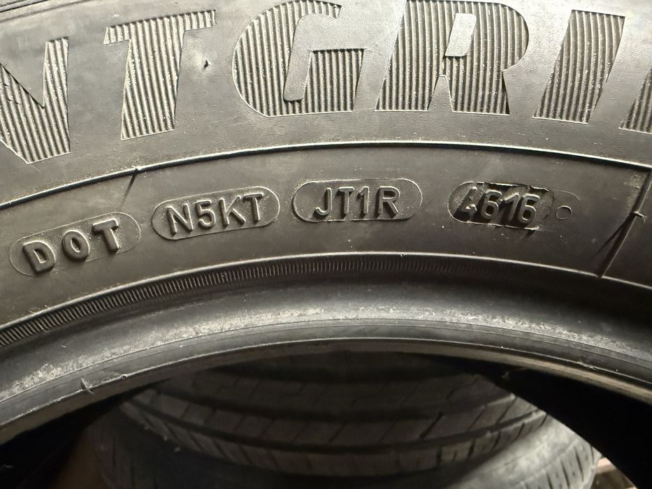 GoodYear 215/60/17