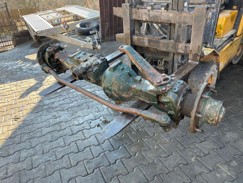 Punte fata axa fata tractor Deutz 6006 6206 6806 7006 7206  APL 1550