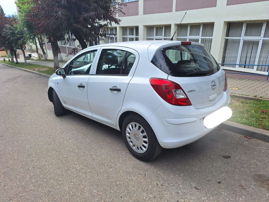 Vand Opel Corsa D - unic proprietar, istoric complet