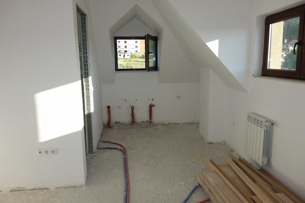 Продава се Двустаен апартамент в София, Бояна - 58 кв.м за 2087 €/кв.м - Снимка #1