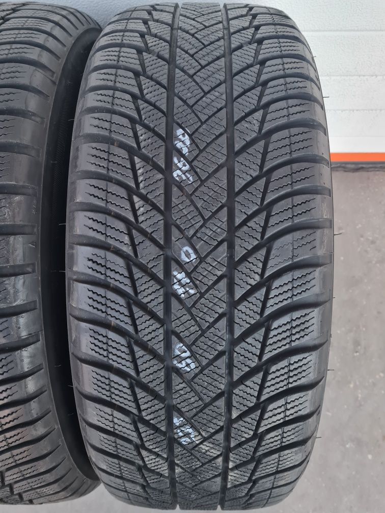Зимни гуми 4 броя BRIDGESTONE Blizzak LM001 225 60 R17 дот 3620