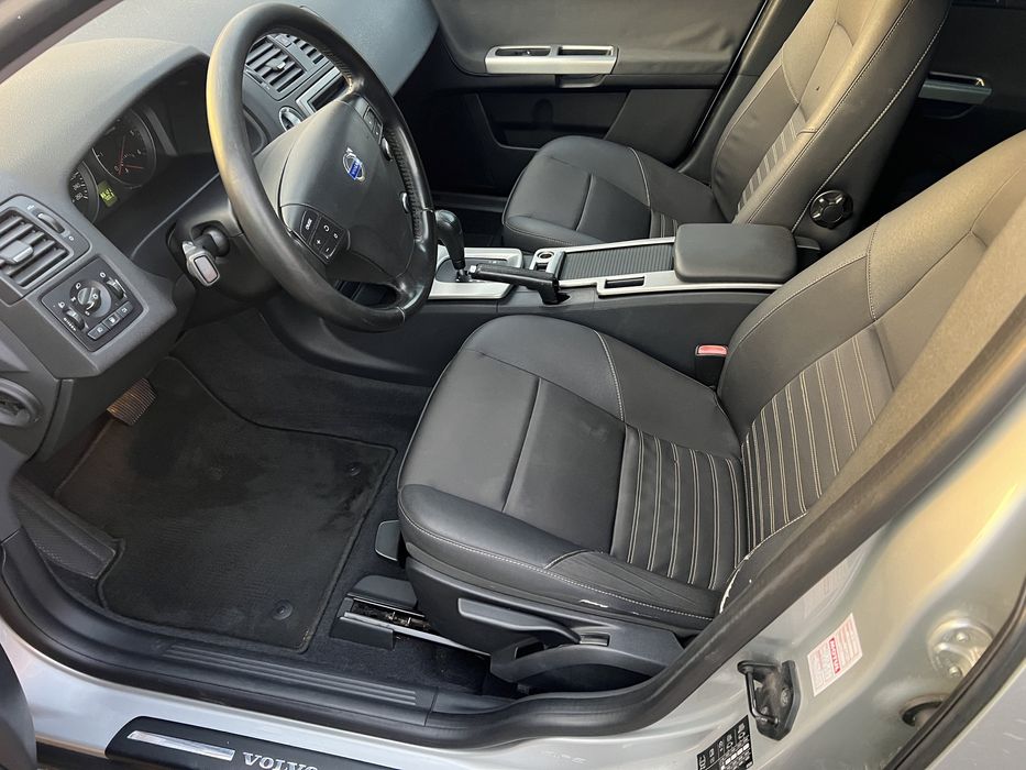 Volvo v50 , 2009 , 2.0d , Automat, R -Design