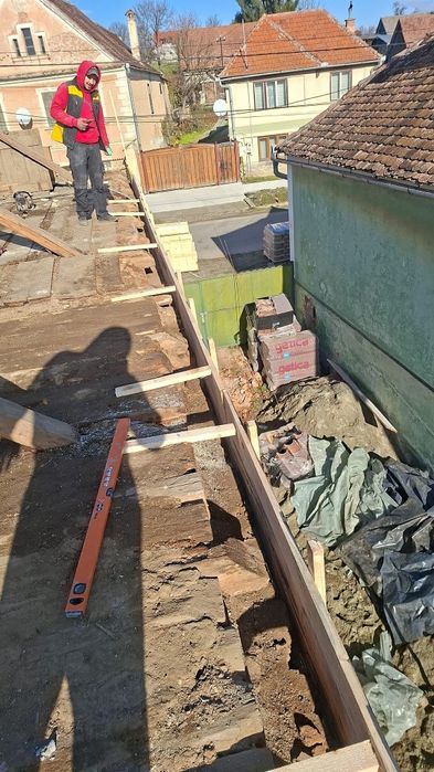 Executam lucrări în domeniul construcților