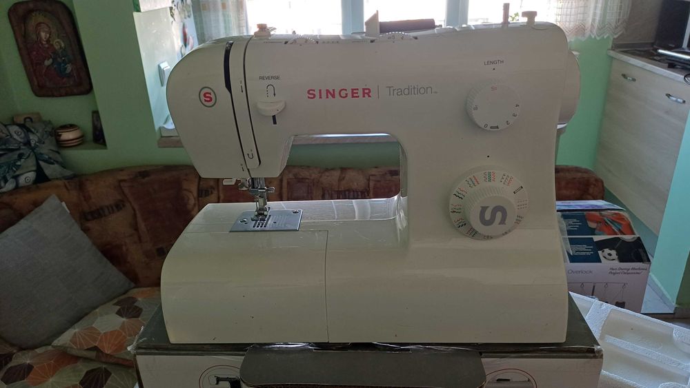 Продавам SINGER 2282 – шевна машина за перфектни проекти!