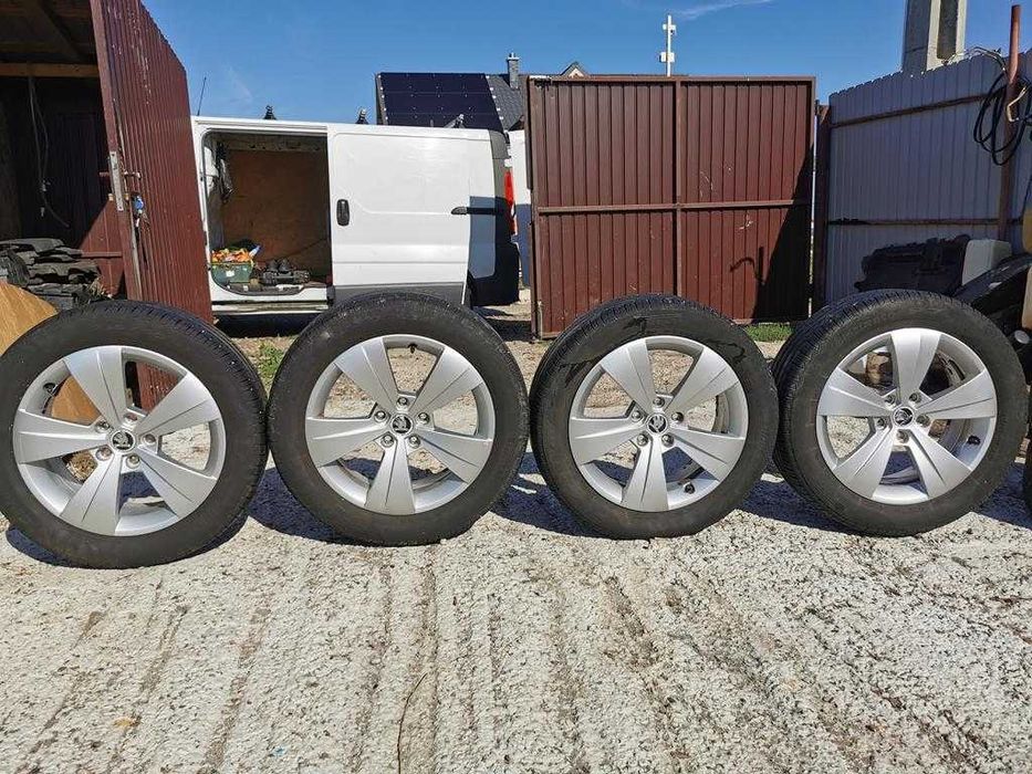 jante aliaj skoda superb 3 r17 model helios jante 17 aliaj vag 5x112
