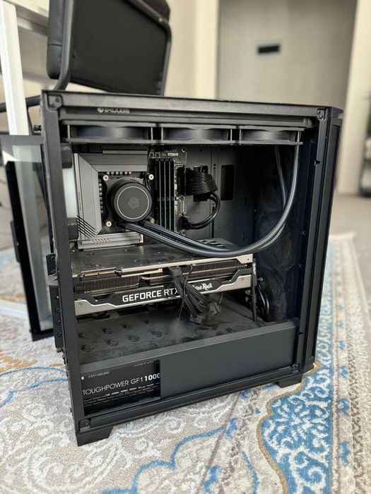 Продам мощьный игровой компьютер Core i9 12900KF 16 ядер RTX3090Ti