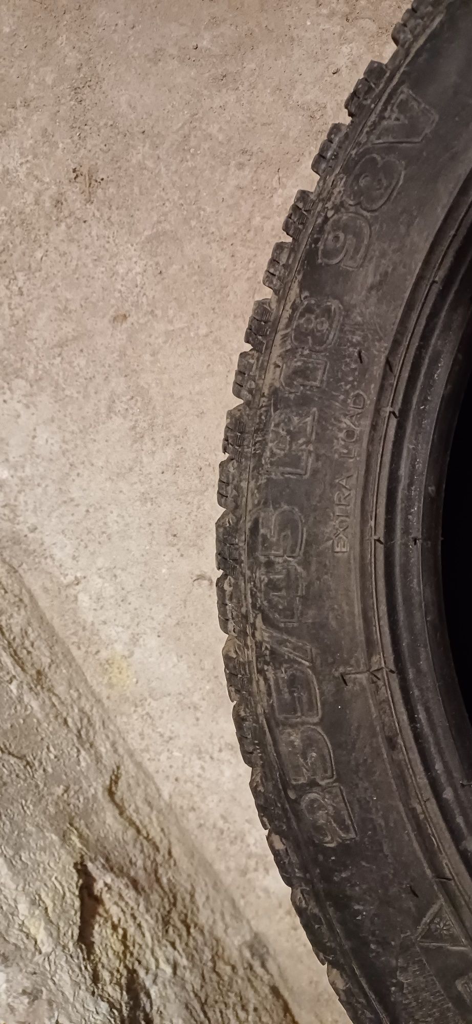 Гума Tigar 235/45/18