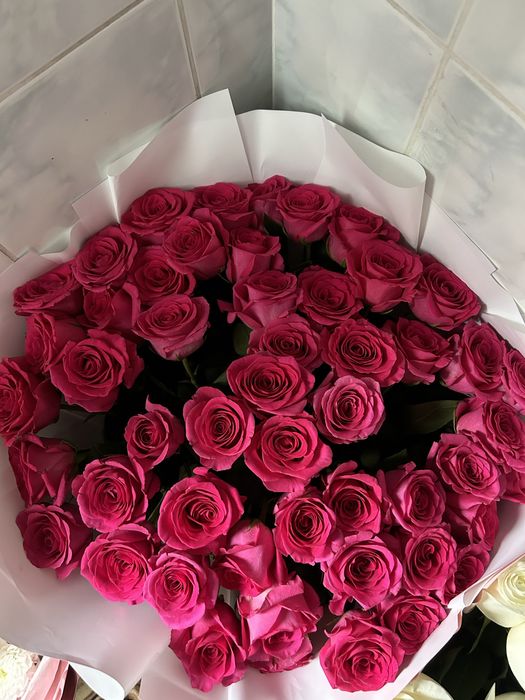 51 шт роза 21 шт роза