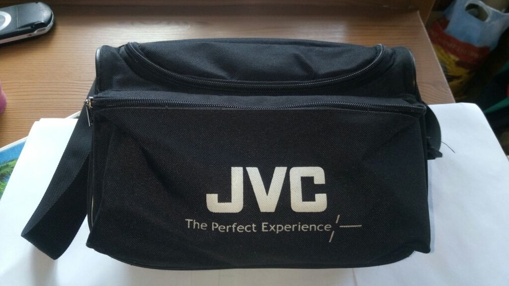 Сумочка фирменная