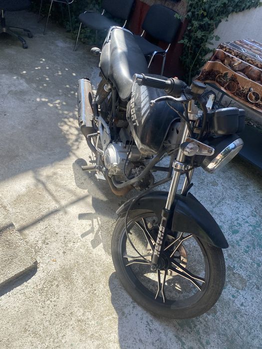 Vand scuter si motor