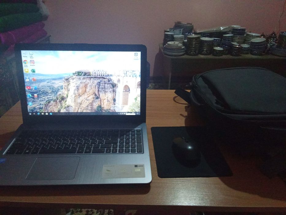 Bismillohu Rahmonu Rahim