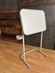 Masa pliabila din metal- culoare crem