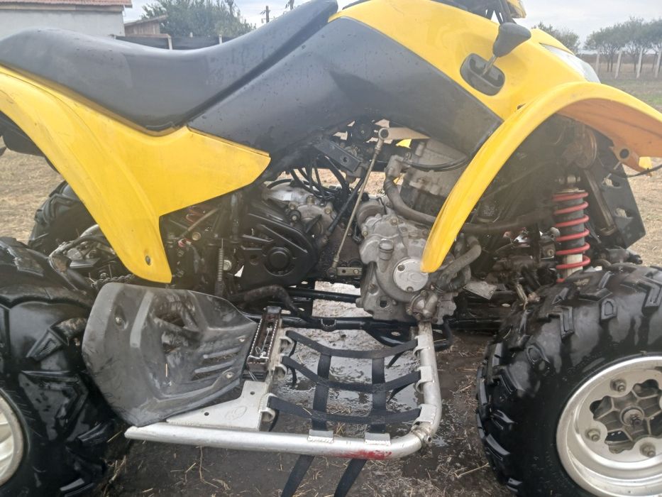 Vând atv kymco 300cc
