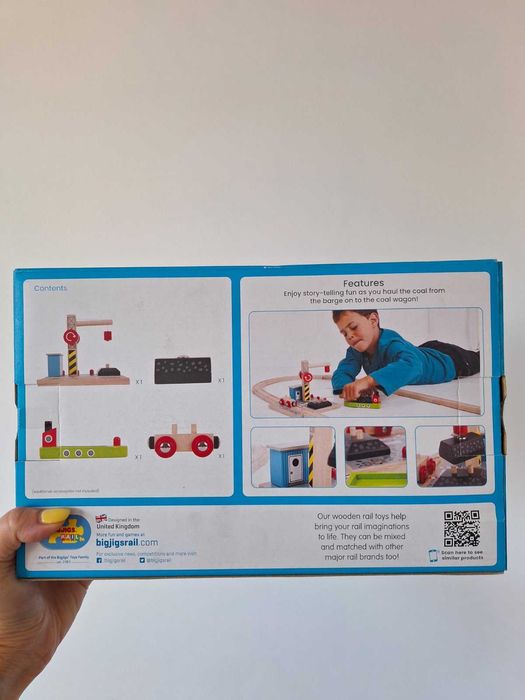 НОВИ дървени играчки - кран, пъзел