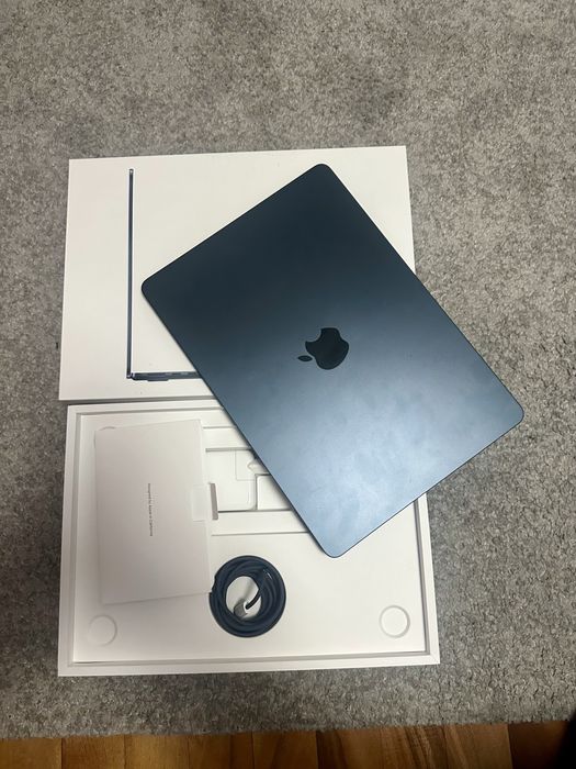 Macbook M2 ca nou