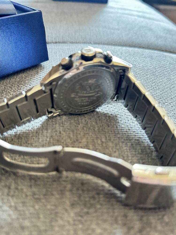 Часовник Festina F16680/4