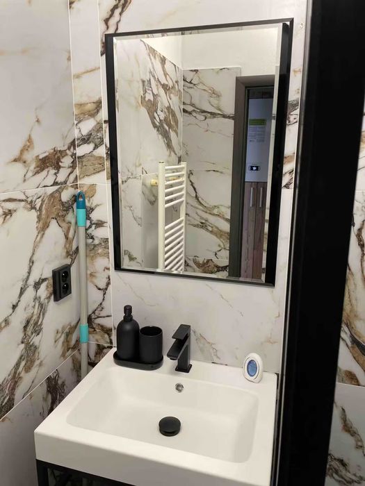 Дава се под наем Двустаен апартамент в София, Лозенец - 70 кв.м за 700 € - Снимка #5