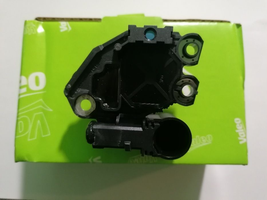 Releu alternator BMW E60 original Valeo