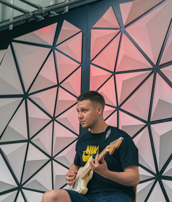 Cursuri de muzică (chitară) pentru copii pasionați la început de drum