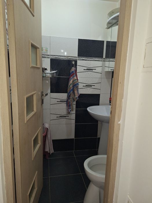 Apartament 3 camere Str Padesu nr 8