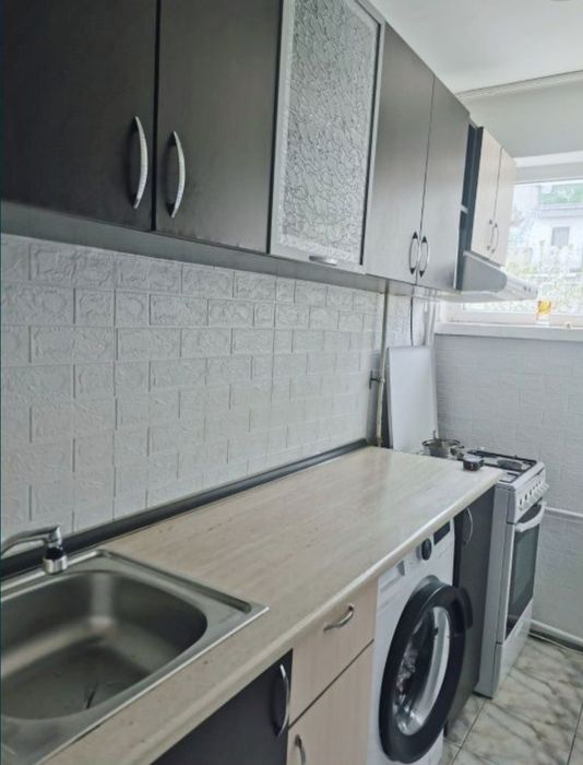 Închiriez apartament zona Nord